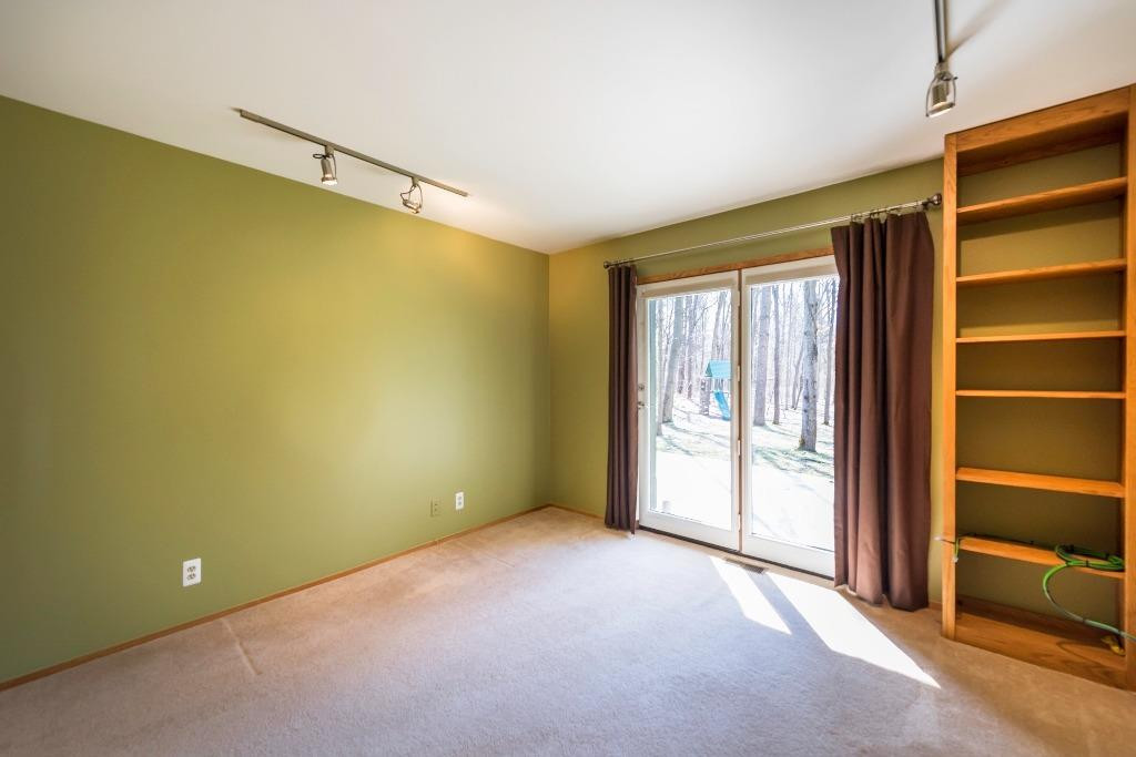 5526 Warren Road Ann Arbor, MI 48105 - Photo 12 of 76 Photo 12