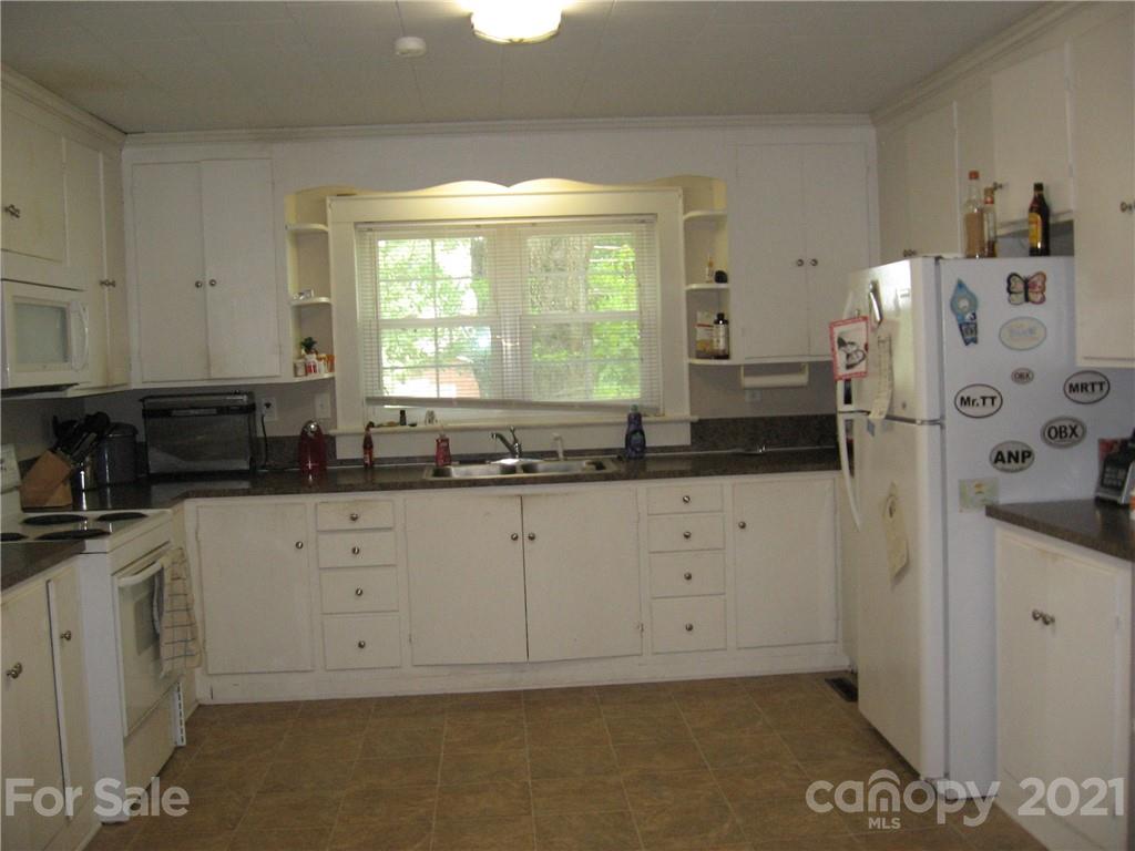 2242 Cold Springs Road Concord, NC 28025 - Photo 21 of 38 Gallery Image 21