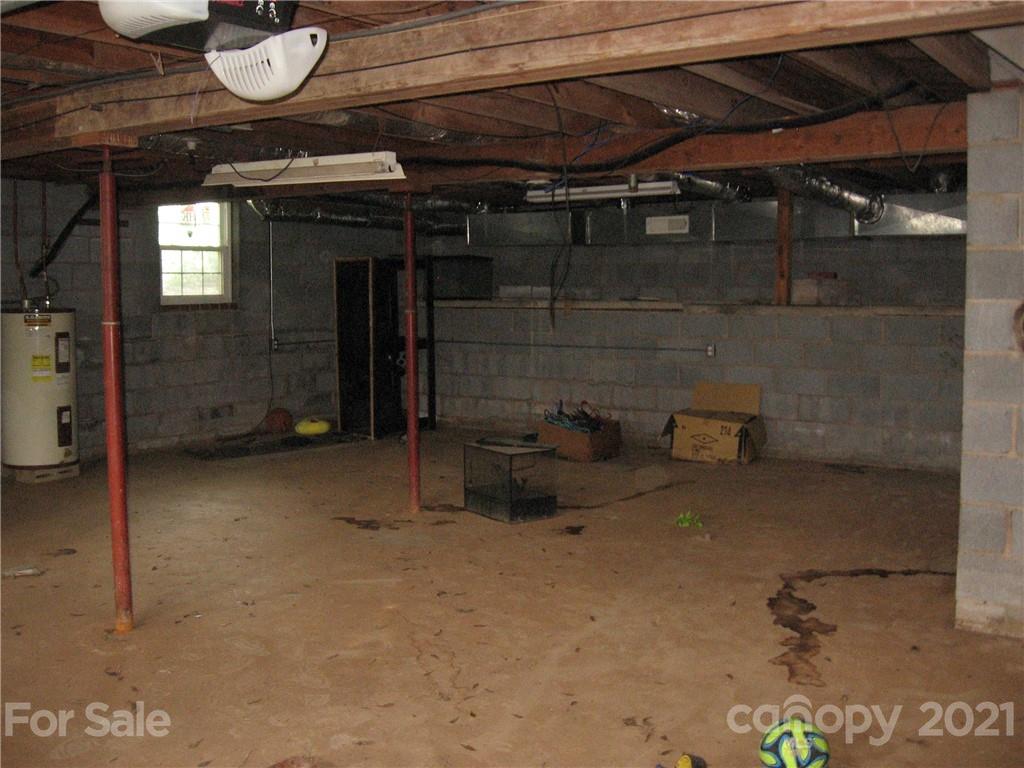 2242 Cold Springs Road Concord, NC 28025 - Photo 34 of 38 Gallery Image 34
