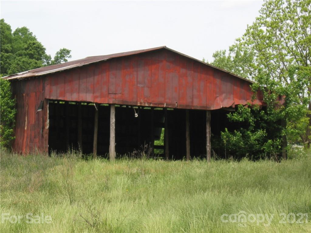 2242 Cold Springs Road Concord, NC 28025 - Photo 10 of 38 Gallery Image 10