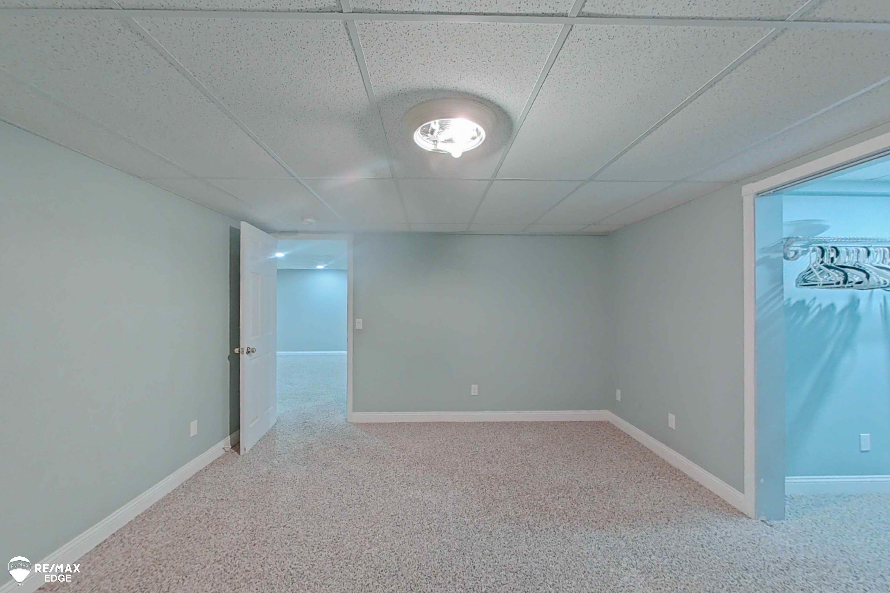 909 Myers Road Lapeer, MI 48446 - Photo 32 of 36 50131452-49ab1102-21d0-4fdf-88f0-1b4e746d8fce.JPG