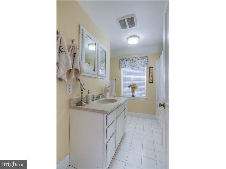 409 Devon State Road Devon, PA 19333 - Photo 16 of 17 Bathroom