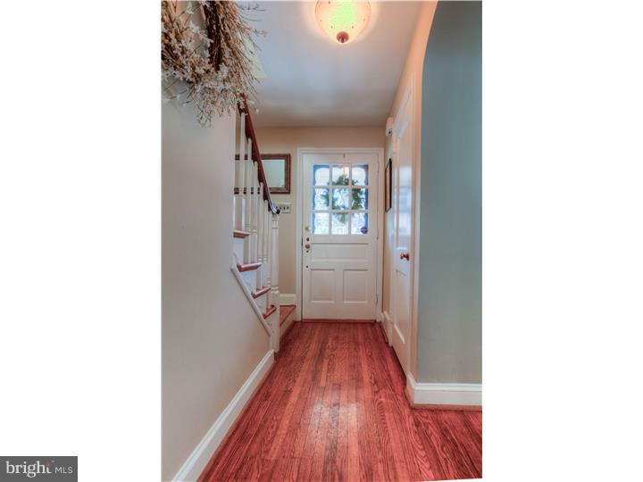 409 Devon State Road Devon, PA 19333 - Photo 3 of 17 Foyer