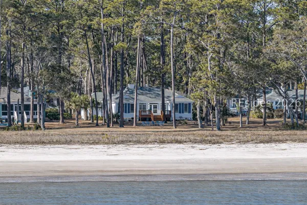 $1,385,000 | 152 Avenue Of Oaks, Daufuskie Island, SC 29915