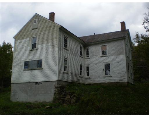37 Elm Street Limerick, ME 04048 - Photo 2 of 2 Exterior Back. 37 Elm Street ...