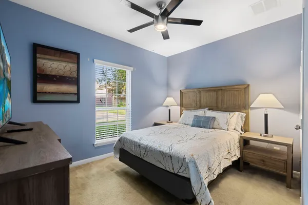 $3,200 | 13306 Misting Falls Lane, Pearland, TX 77584