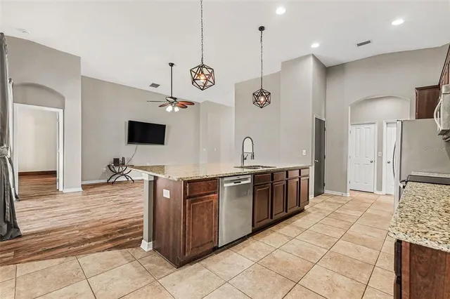 $530,000 | 12324 Loopback Drive, San Antonio, FL 33576