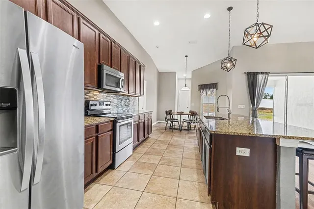 $530,000 | 12324 Loopback Drive, San Antonio, FL 33576