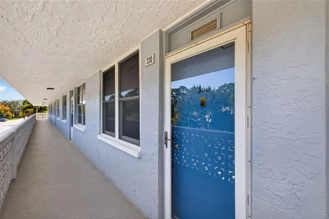 $199,000 | 4880 Locust Street Northeast, Unit 330, St. Petersburg, FL 33703
