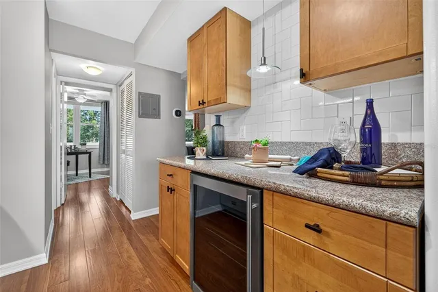 $199,000 | 4880 Locust Street Northeast, Unit 330, St. Petersburg, FL 33703