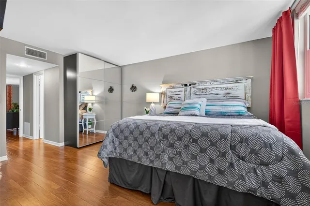 $199,000 | 4880 Locust Street Northeast, Unit 330, St. Petersburg, FL 33703