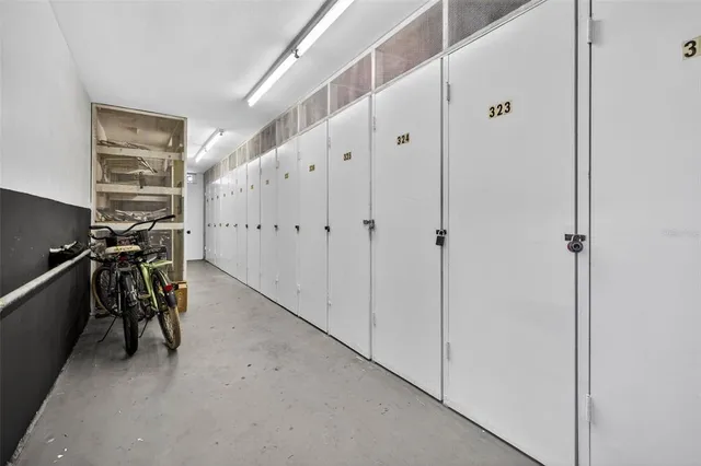 $199,000 | 4880 Locust Street Northeast, Unit 330, St. Petersburg, FL 33703