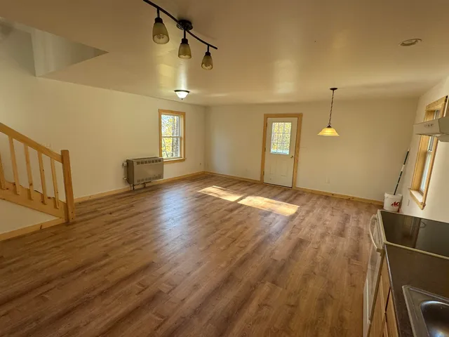 $289,900 | 374 Crank Road, Bloomfield, VT 05905