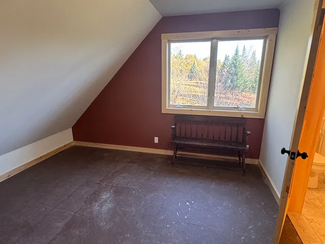 $289,900 | 374 Crank Road, Bloomfield, VT 05905