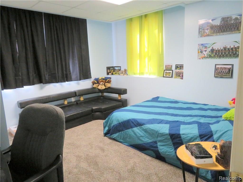 2663 Fisk Road Howell, MI 48843 - Photo 19 of 31 Bedroom 4.JPG