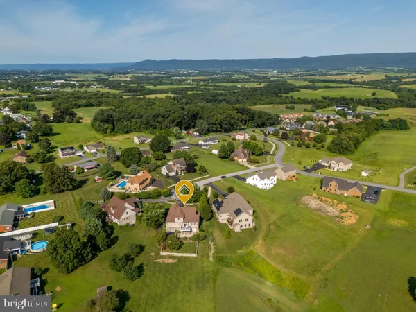 $3,500 | 1458 Highfield Court, Chambersburg, PA 17202