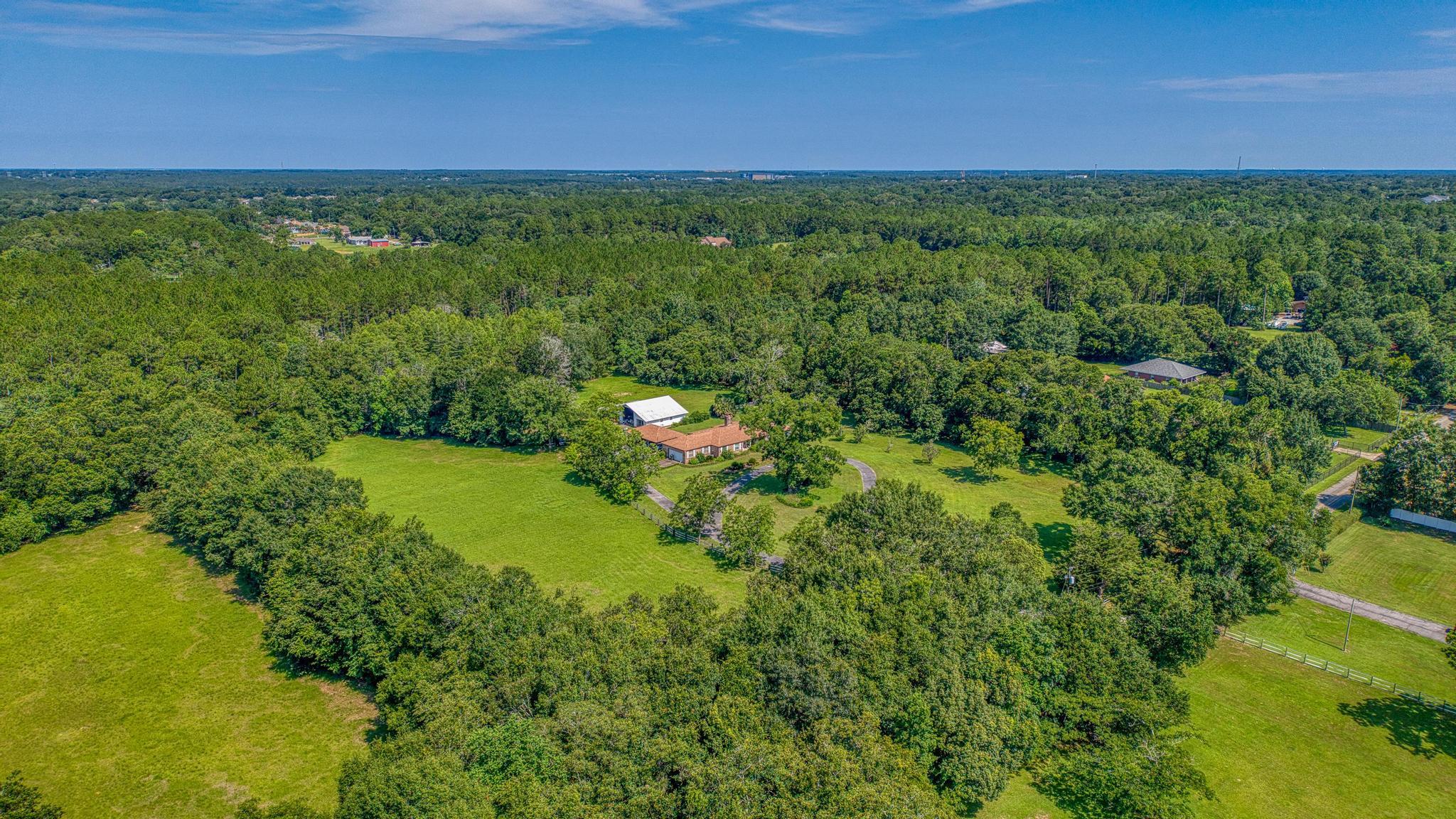 7621 Chellie Road Pensacola, FL 32526 - Photo 60 of 90 Gallery Image 60