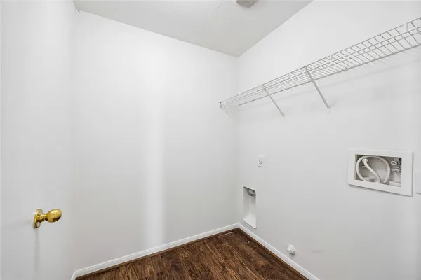 $1,900 | 919 Yorkshire Hollow Lane, Fresno, TX 77545