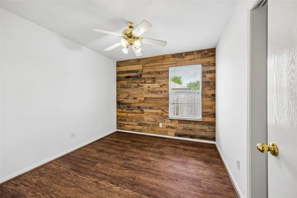 $1,900 | 919 Yorkshire Hollow Lane, Fresno, TX 77545