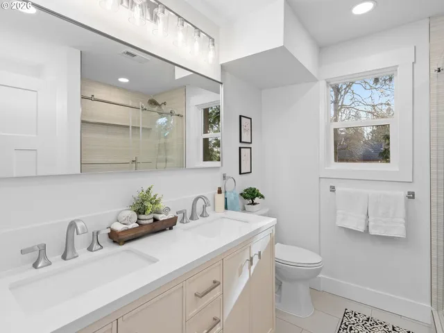 $1,179,000 | 20270 Southwest Jaylee Street, Beaverton, OR 97078