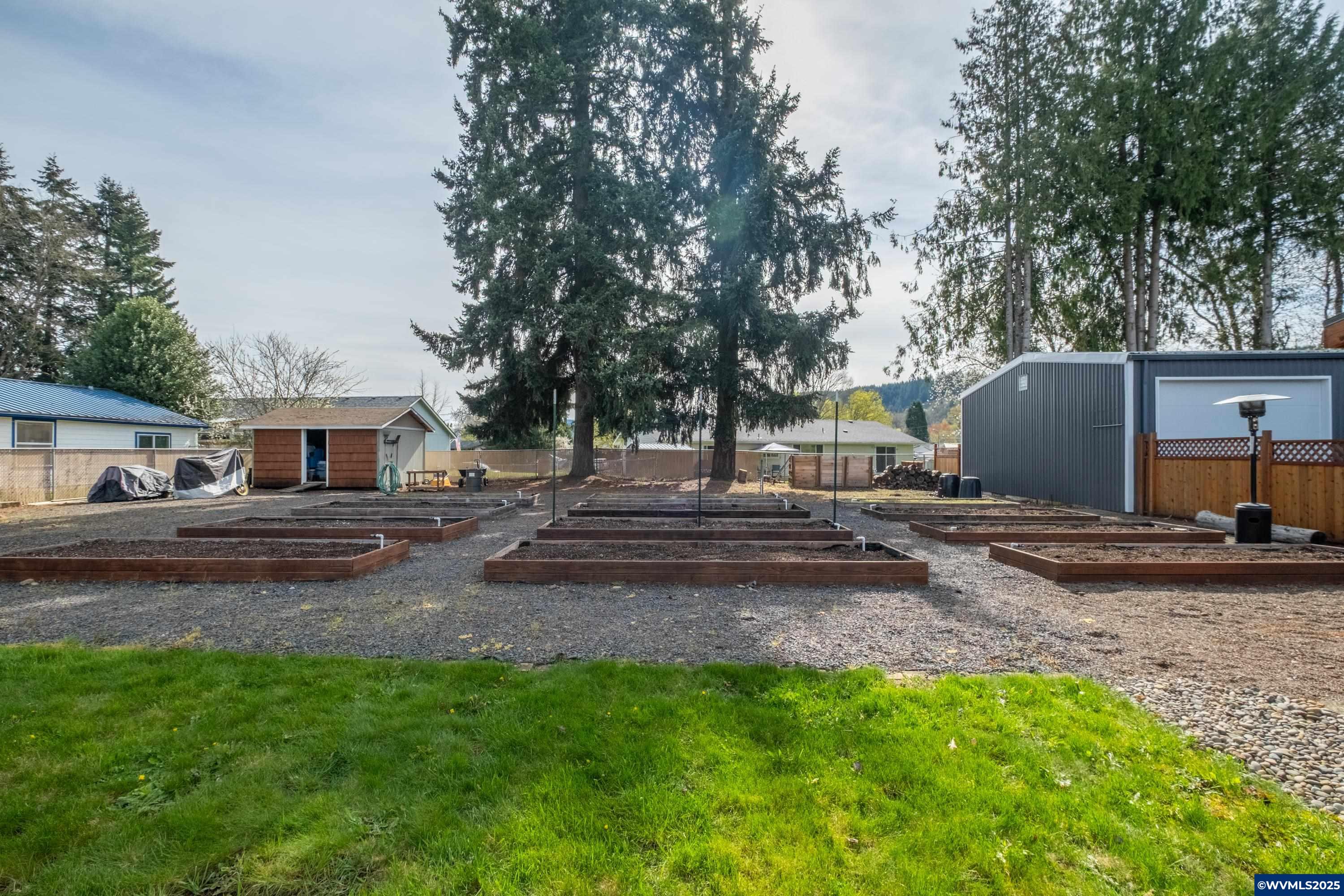 1021 Mountain View Road Sweet Home, OR 97386 - Photo 35 of 50 Gallery Image 35