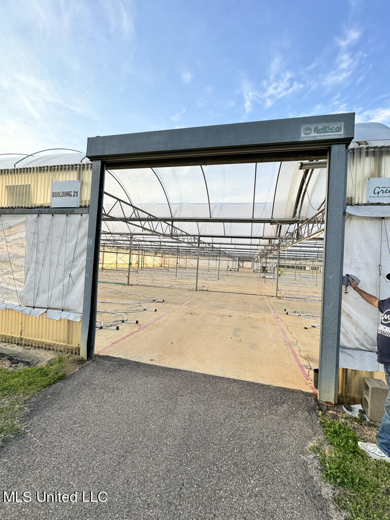 4450 Parsons Road Raymond, MS 39154 - Photo 59 of 66 2664F34E-7008-4CFB-9899-9F88777C6792_1_1