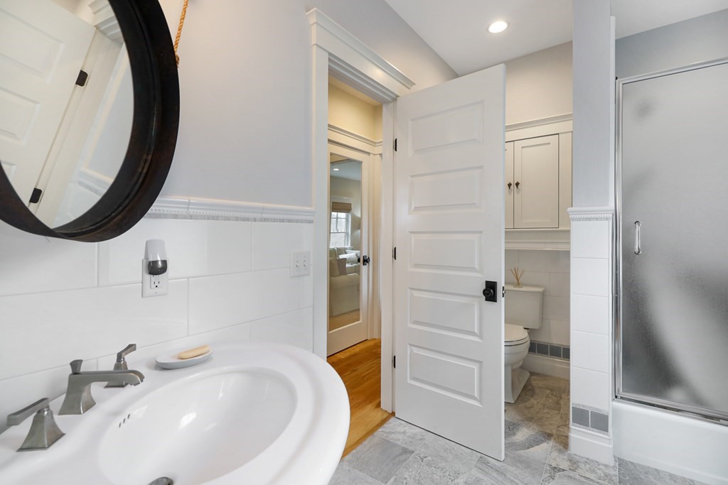 18 Snow Shore Road Orleans, MA 02653 - Photo 30 of 42 a bathroom with a sink and a mirror