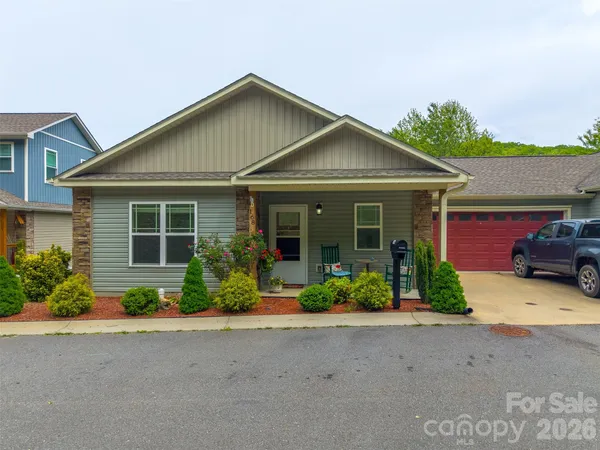 $450,000 | 168 February Lane, Waynesville, NC 28785