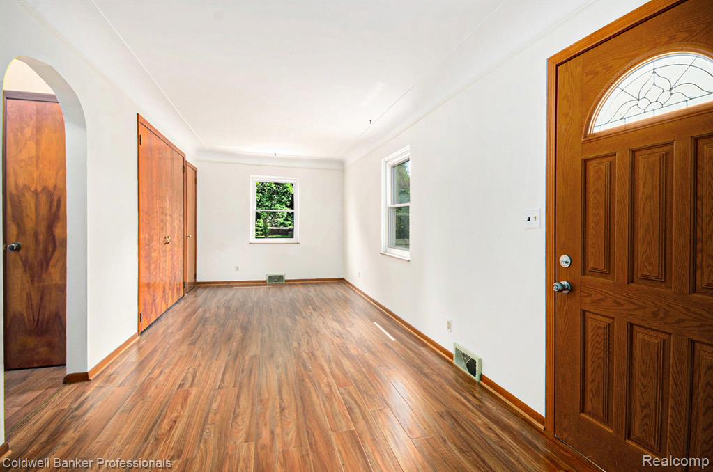 2740 Judah Road Lake Orion, MI 48359 - Photo 12 of 33
