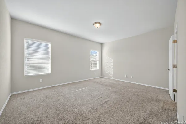 $1,950 | 10419 Lateleaf Oak, San Antonio, TX 78223