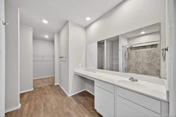 $1,950 | 10419 Lateleaf Oak, San Antonio, TX 78223