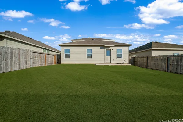 $1,950 | 10419 Lateleaf Oak, San Antonio, TX 78223