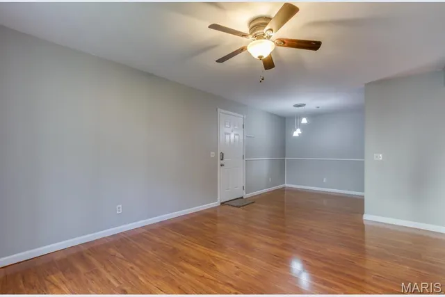 $125,000 | 1464 Hawks Nest Drive, Unit 27, St. Charles, MO 63303