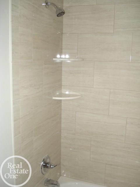 92 Muir Road Grosse Pointe, MI 48236 - Photo 25 of 48 31344963-24.JPG