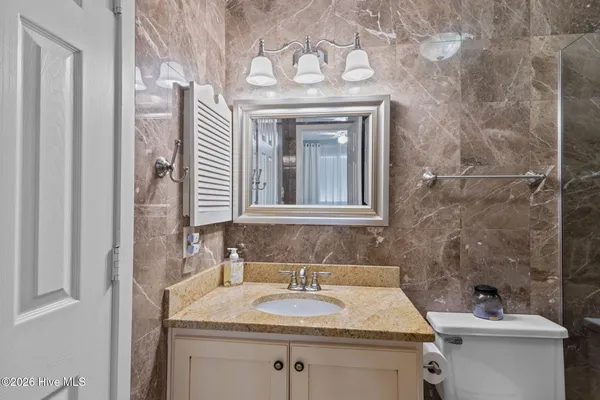$309,000 | 9100 Reed Drive, Unit 3202, Emerald Isle, NC 28594