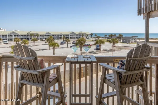 $309,000 | 9100 Reed Drive, Unit 3202, Emerald Isle, NC 28594