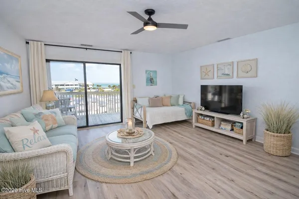 $309,000 | 9100 Reed Drive, Unit 3202, Emerald Isle, NC 28594