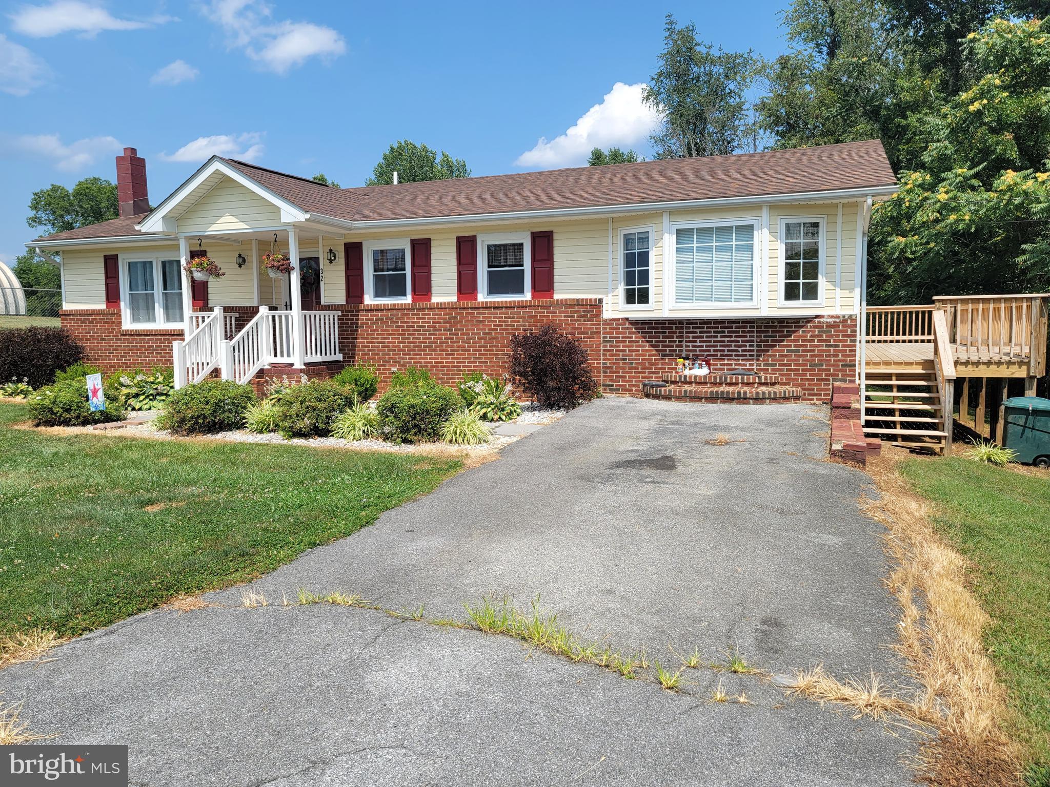 32 Resettlement Road Huntly, VA 22640 - Photo 1 of 5