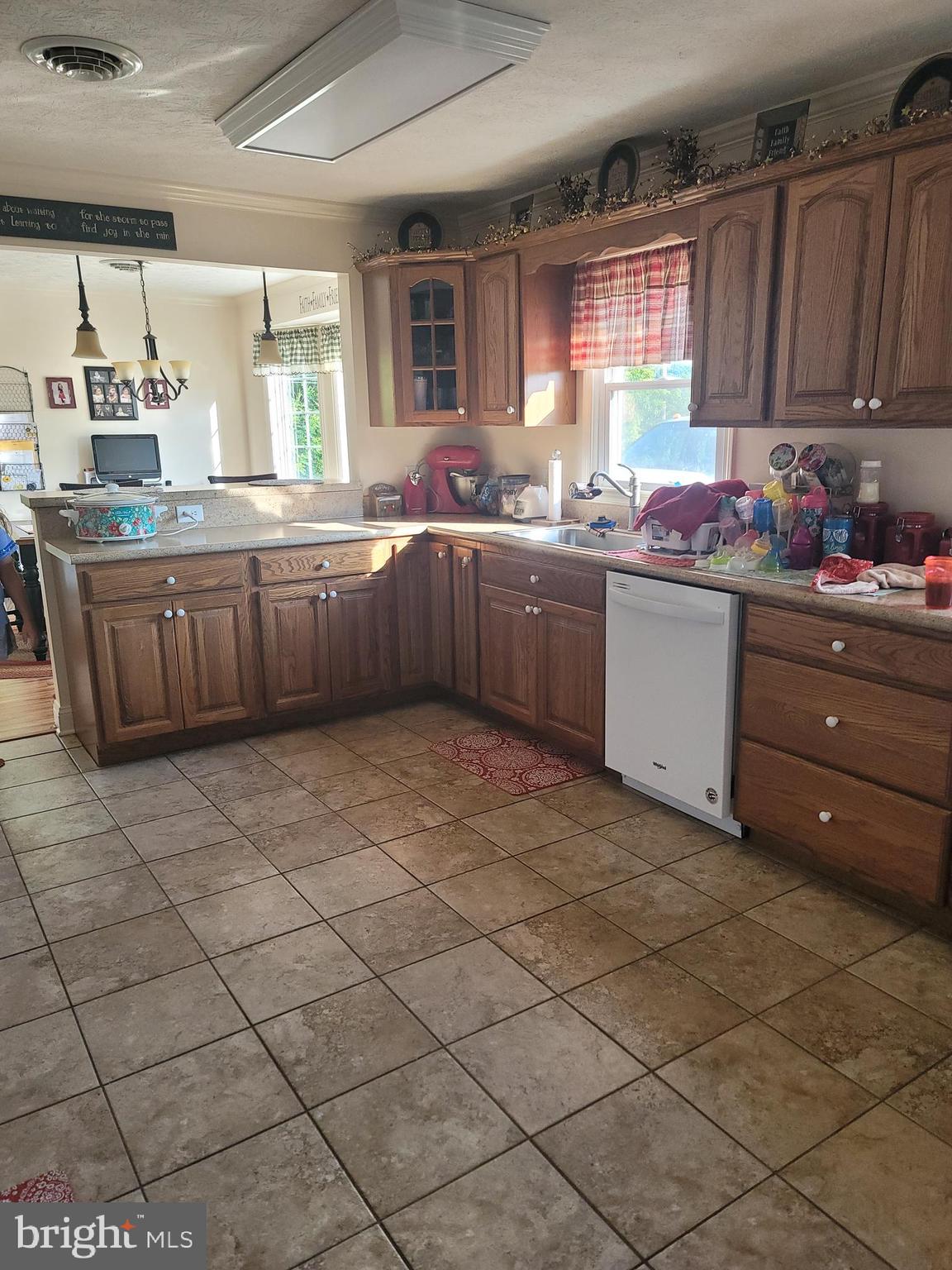 32 Resettlement Road Huntly, VA 22640 - Photo 2 of 5