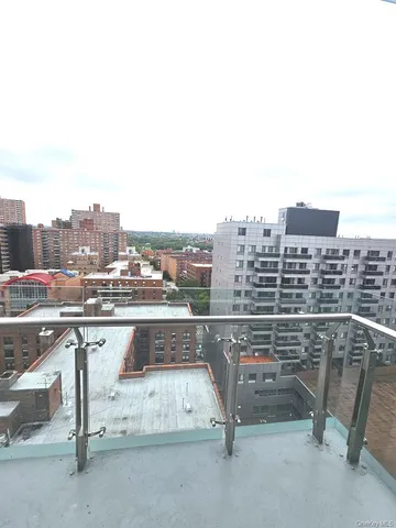 a picture of city view