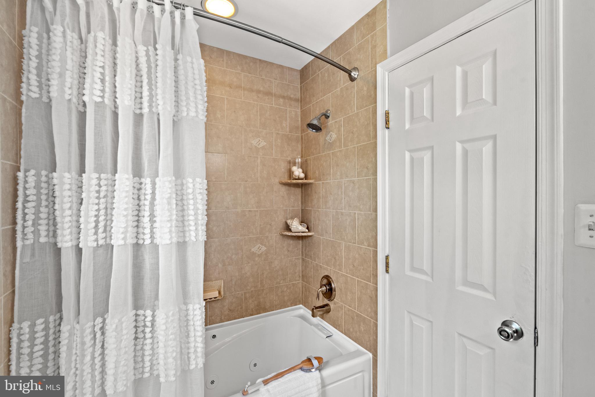 7863 Painted Daisy Drive Springfield, VA 22152 - Photo 23 of 37