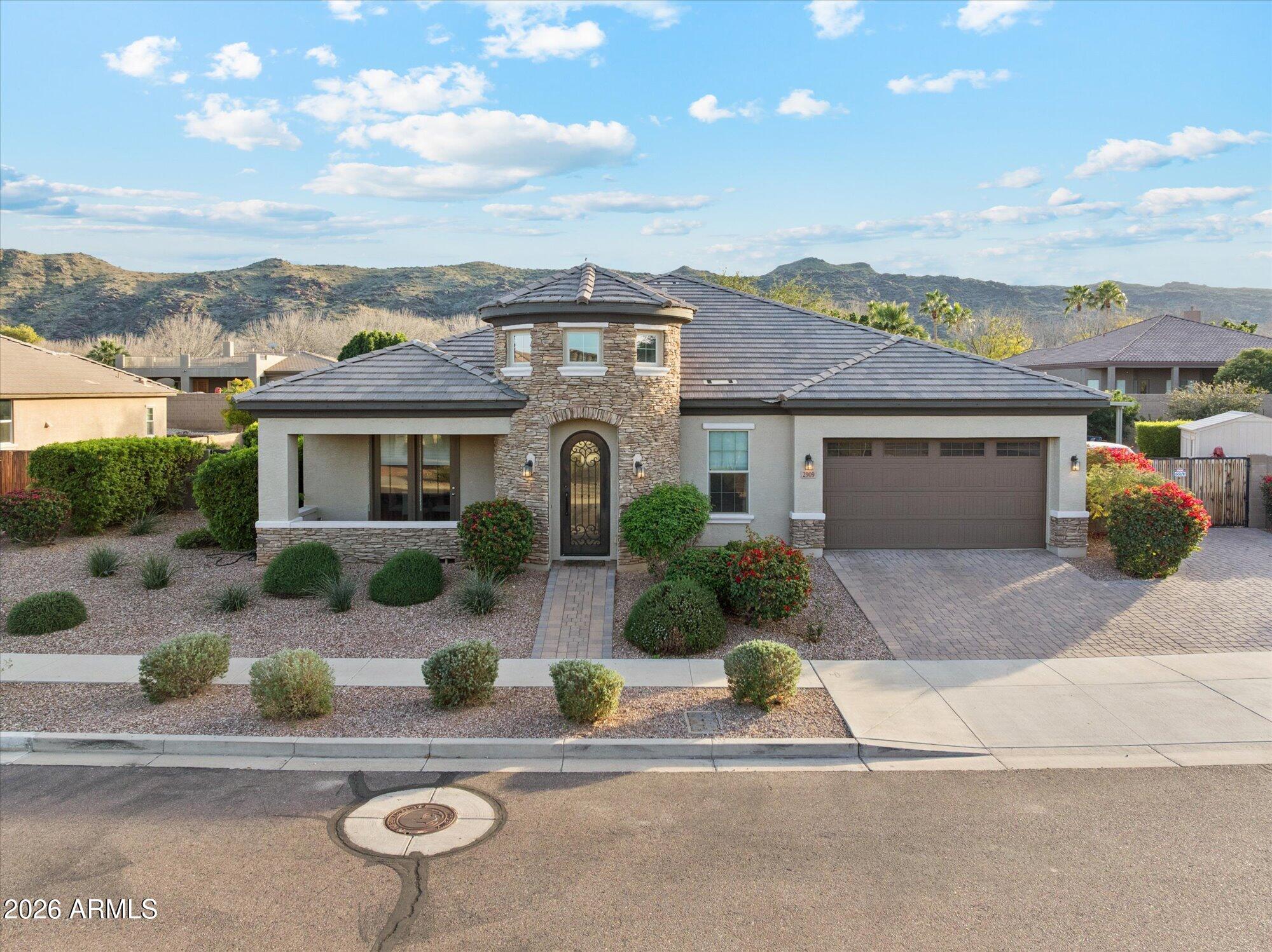 2909 East Harwell Road Phoenix, AZ 85042 - Photo 2 of 64 30-DJI_20260112152412_0143_D