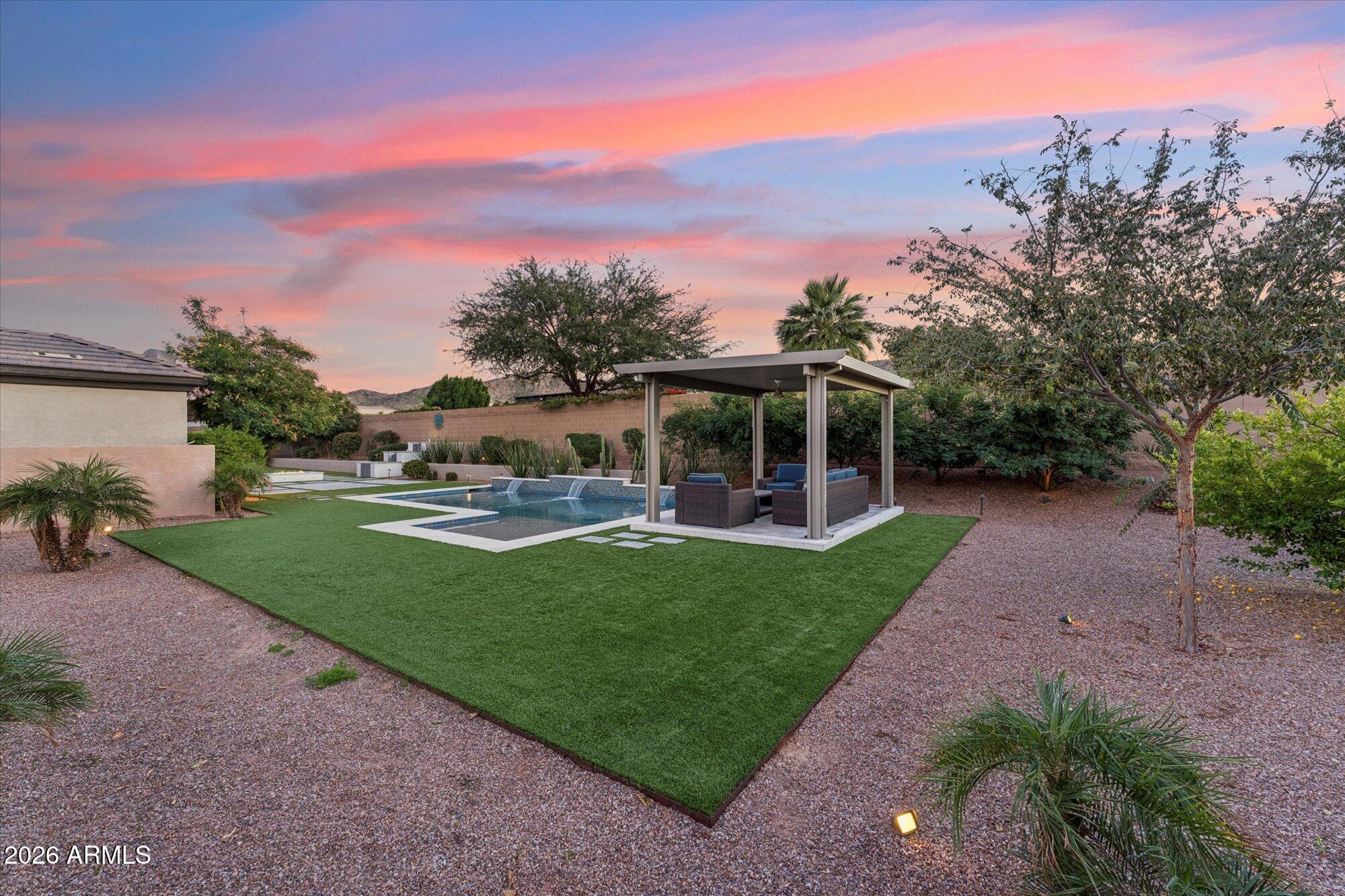 2909 East Harwell Road Phoenix, AZ 85042 - Photo 30 of 64 48-DSC09033