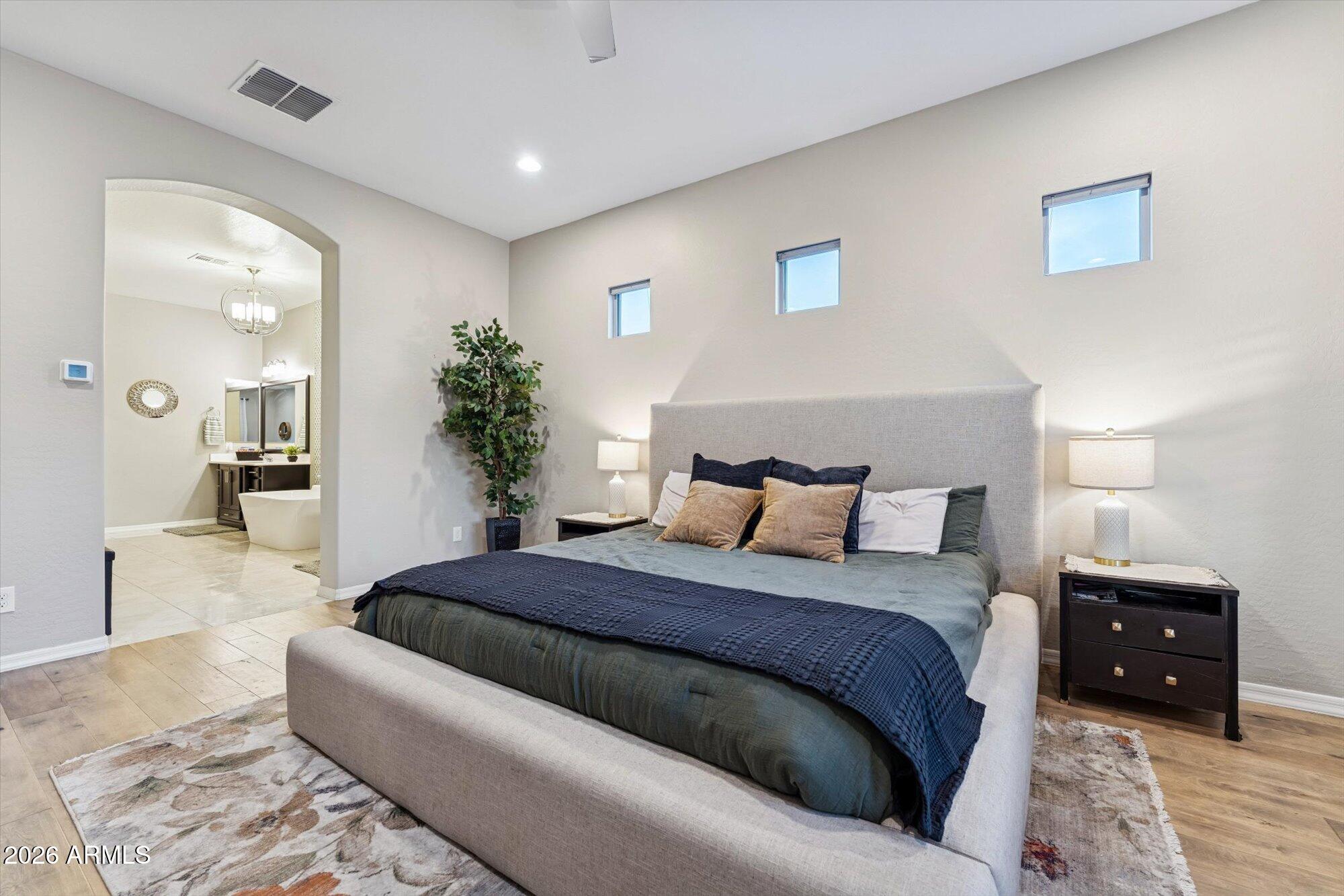 2909 East Harwell Road Phoenix, AZ 85042 - Photo 37 of 64 17-DSC08898