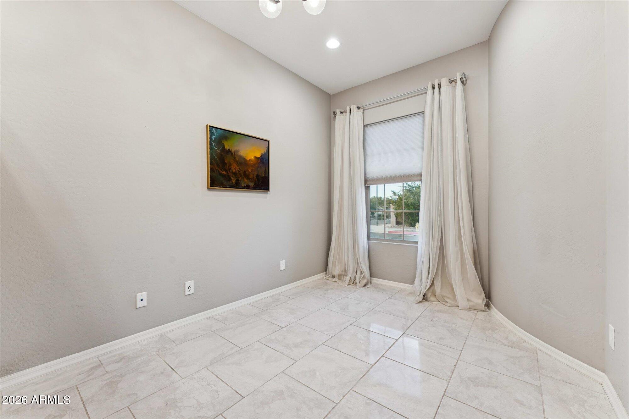 2909 East Harwell Road Phoenix, AZ 85042 - Photo 52 of 64 07-DSC08843