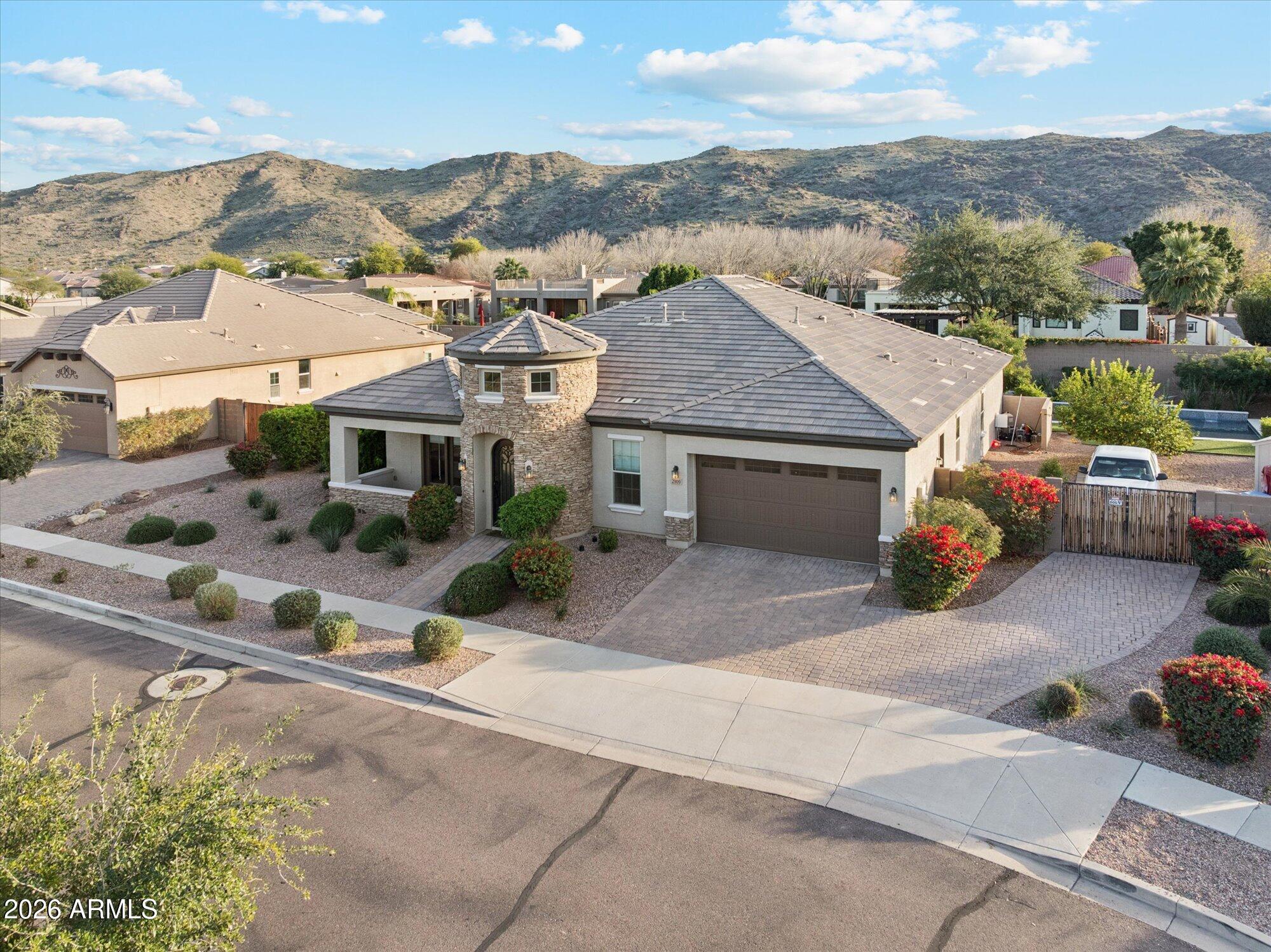 2909 East Harwell Road Phoenix, AZ 85042 - Photo 56 of 64 31-DJI_20260112152441_0148_D