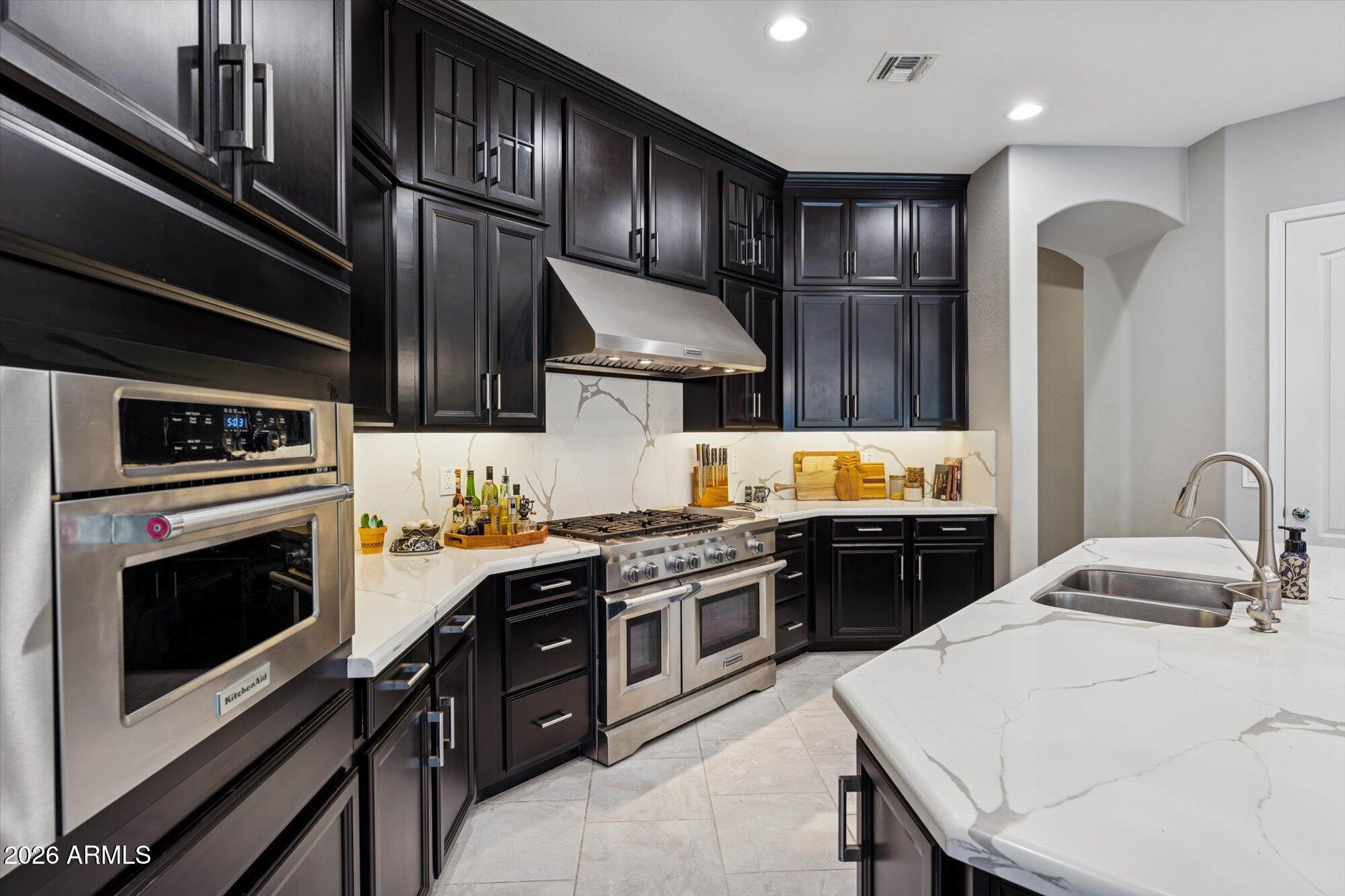 2909 East Harwell Road Phoenix, AZ 85042 - Photo 8 of 64 13-DSC08778