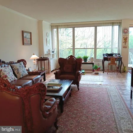 $195,000 | 1001 City Avenue, Unit E431, Wynnewood, PA 19096