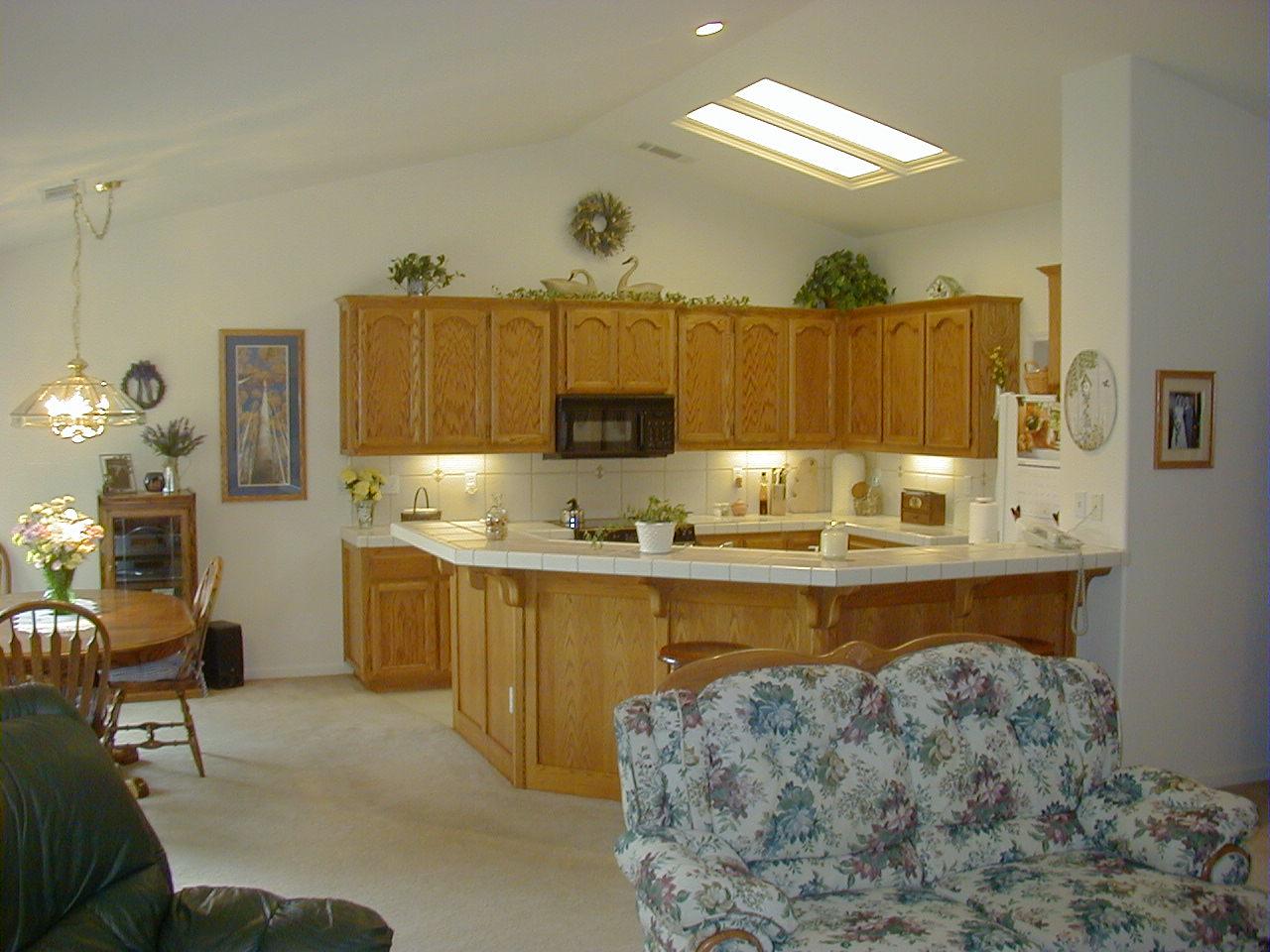 4424 Heather Ridge Lane Redding, CA 96001 - Photo 12 of 16 Kitchen