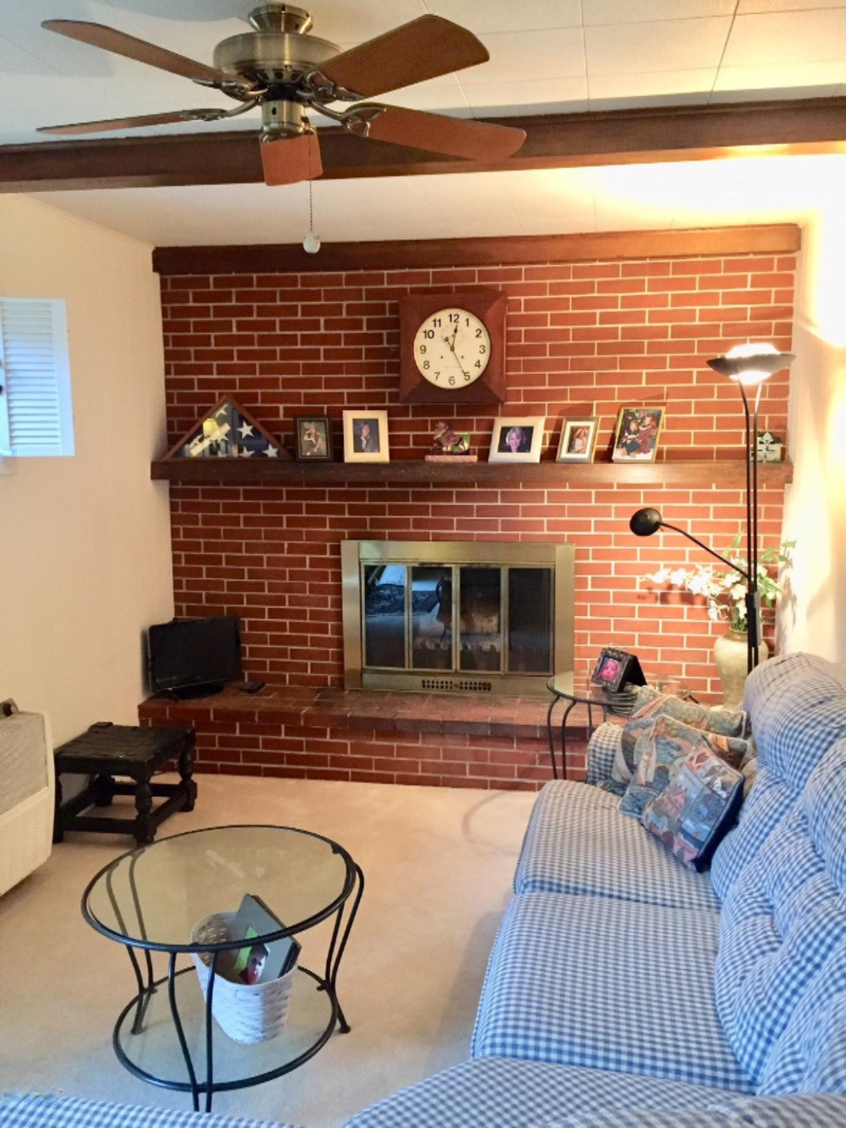 926 Par 4 Road Kalamazoo, MI 49008 - Photo 12 of 20 Par 4 Family room fireplace